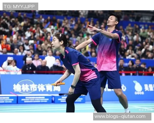 李娜与毛瑞斯莫巅峰对决回顾：网球场上的传奇之战与激情碰撞